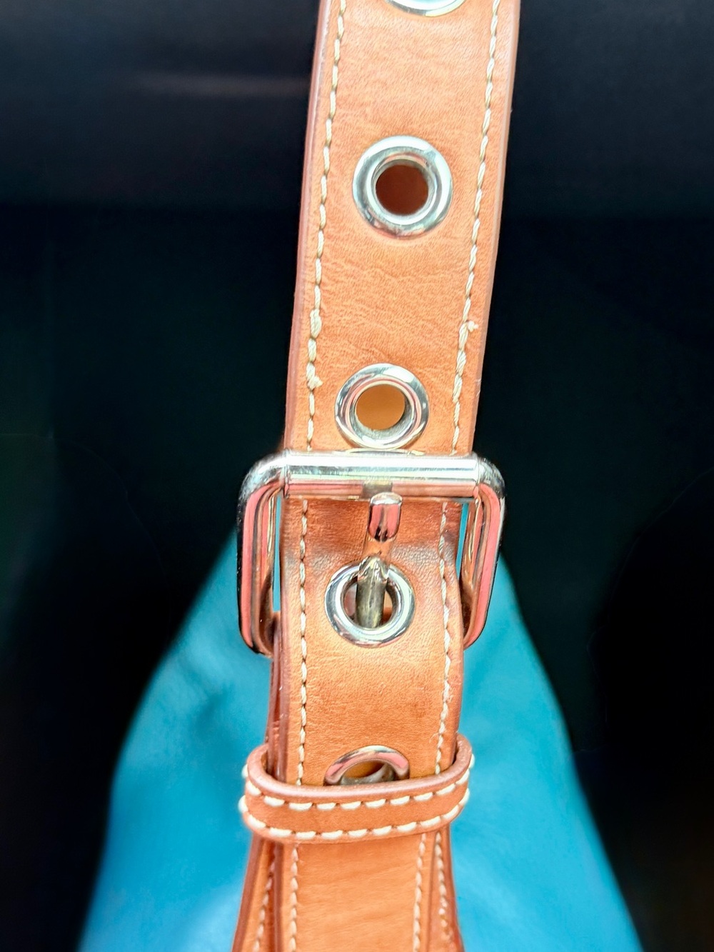Dooney & Bourke Paige Sac Hobo - Picture 2 of 10